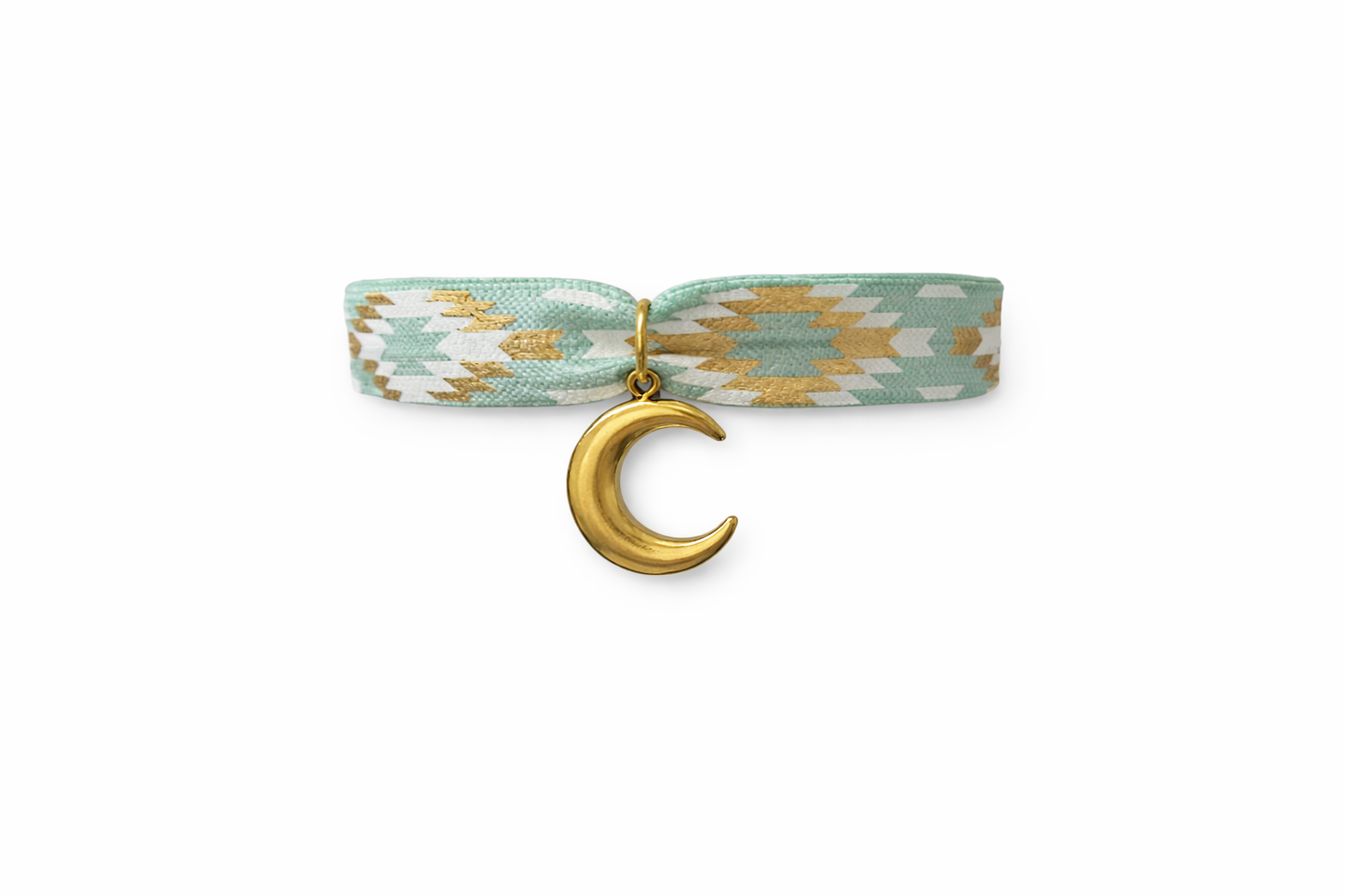 🌙 Bracelet Maëlie – Ruban tissé et pendentif lune doré