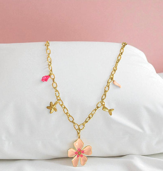 Collier Gladys