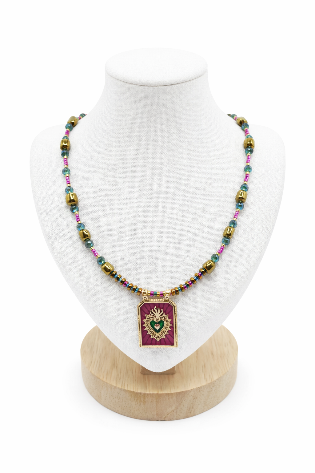 Collier Cœur Sacré – Isa